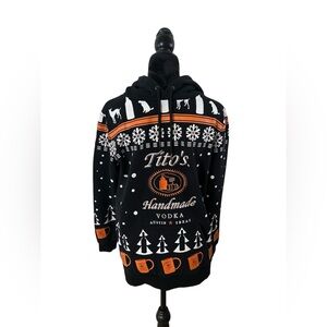 RARE TITOs Handmade Vodka Embroidered Cotton Snow Mug Dogs Hoodie Size M
